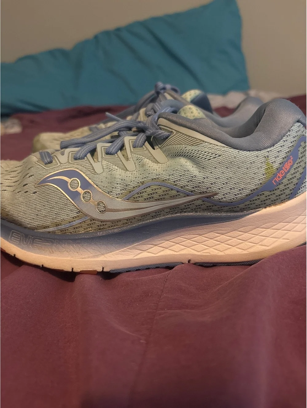 Activewear Sporty Running Walking Gorpcore Women's Saucony Ride ISO2 Size 7 Wide
